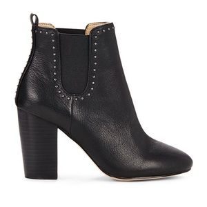 💕HP💕Saks Fifth Avenue black leather studded boots